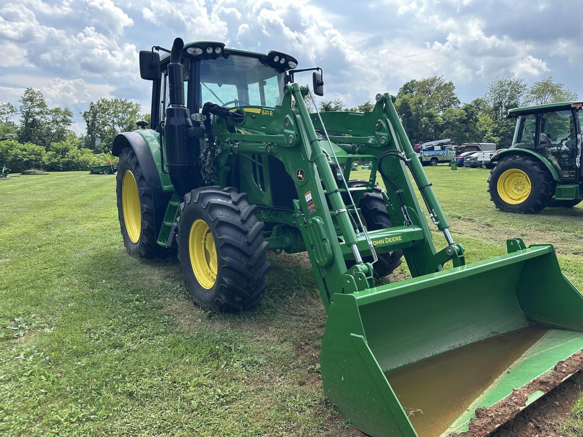 2023 John Deere 6120M Image