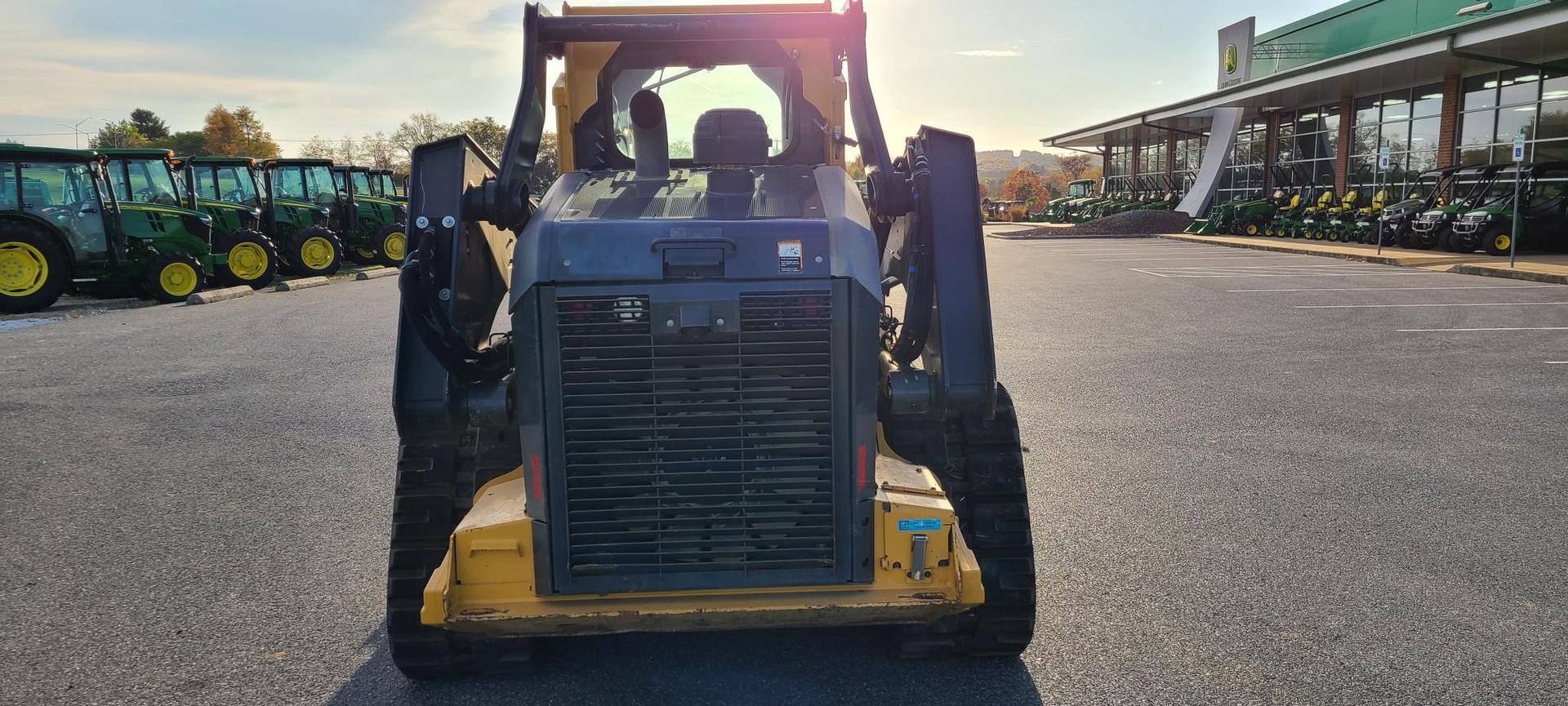 2019 John Deere 333G Image