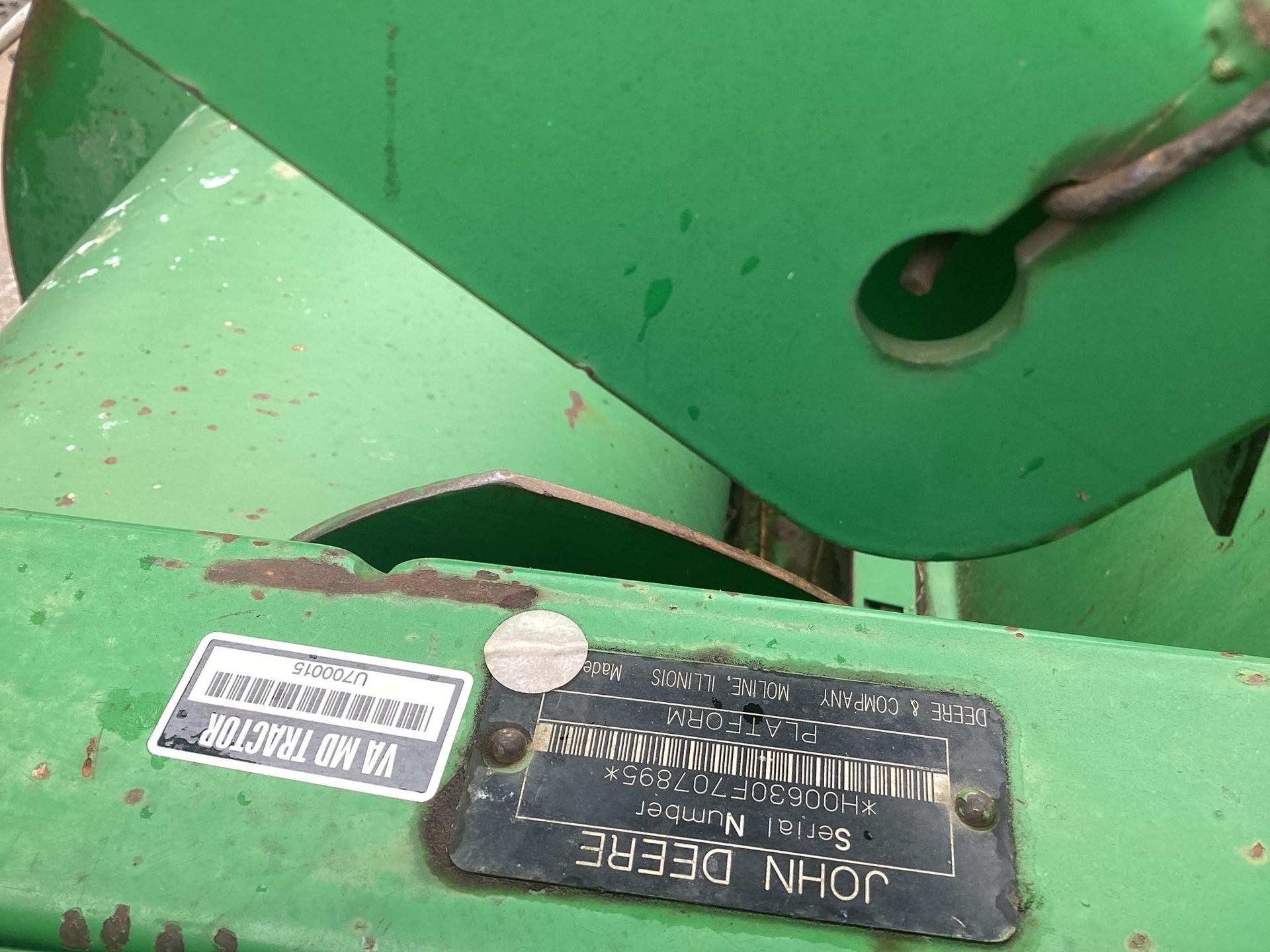 2004 John Deere 630F Image
