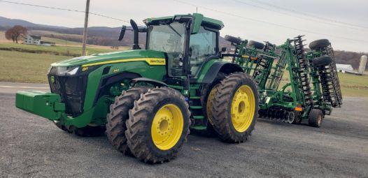 2021 John Deere 8R 340 Image