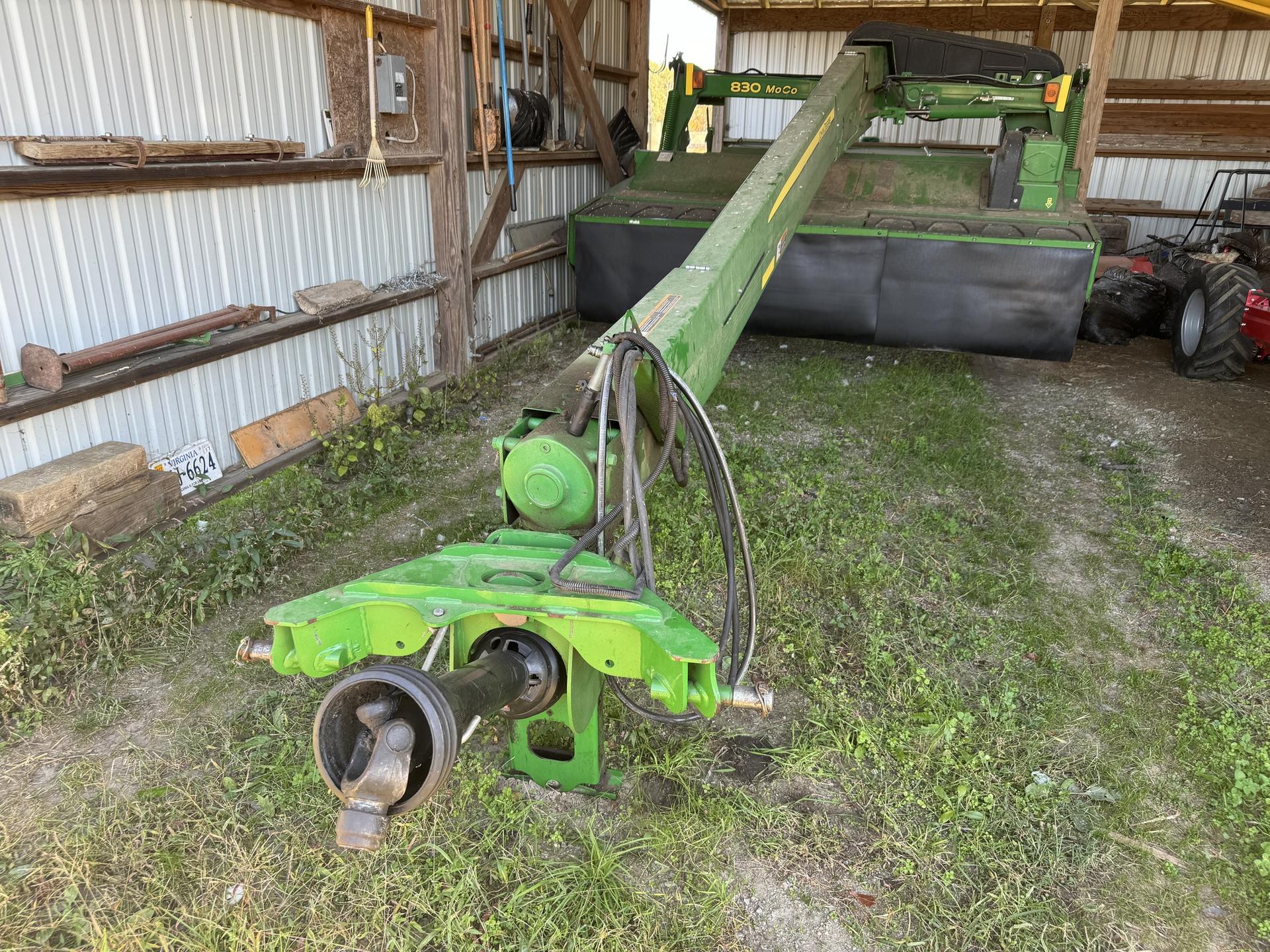2016 John Deere 830 Image