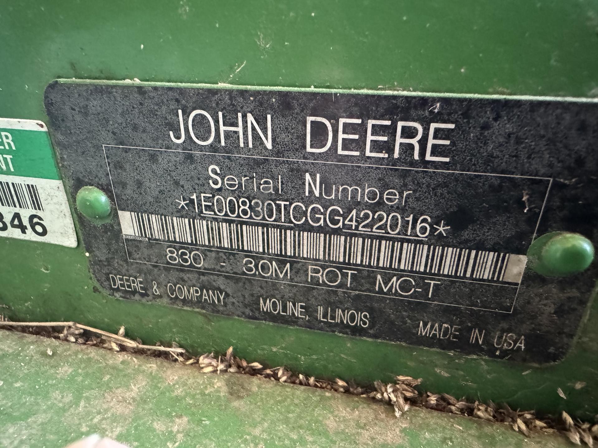 2016 John Deere 830 Image