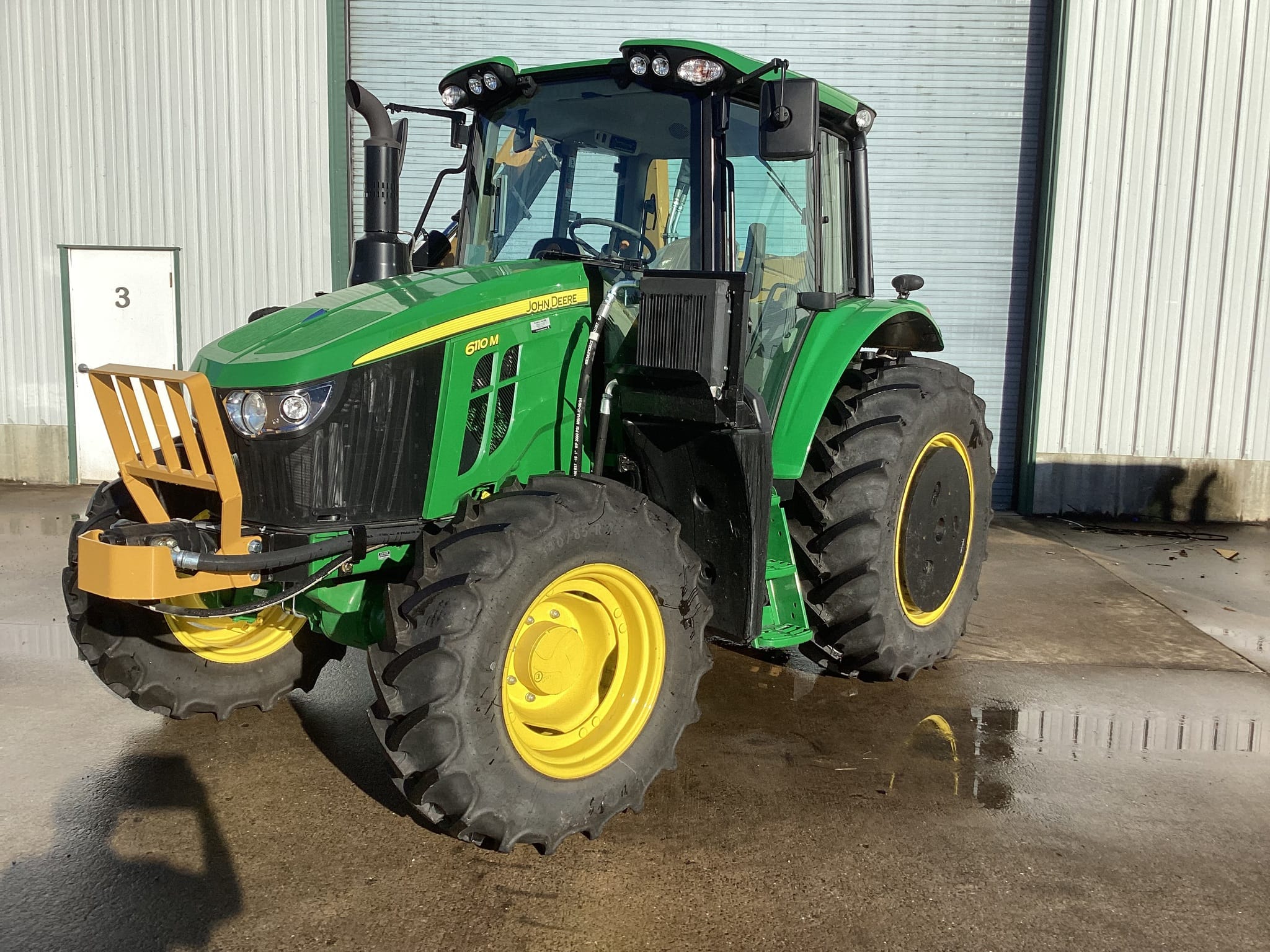 2023 John Deere 6110M Image