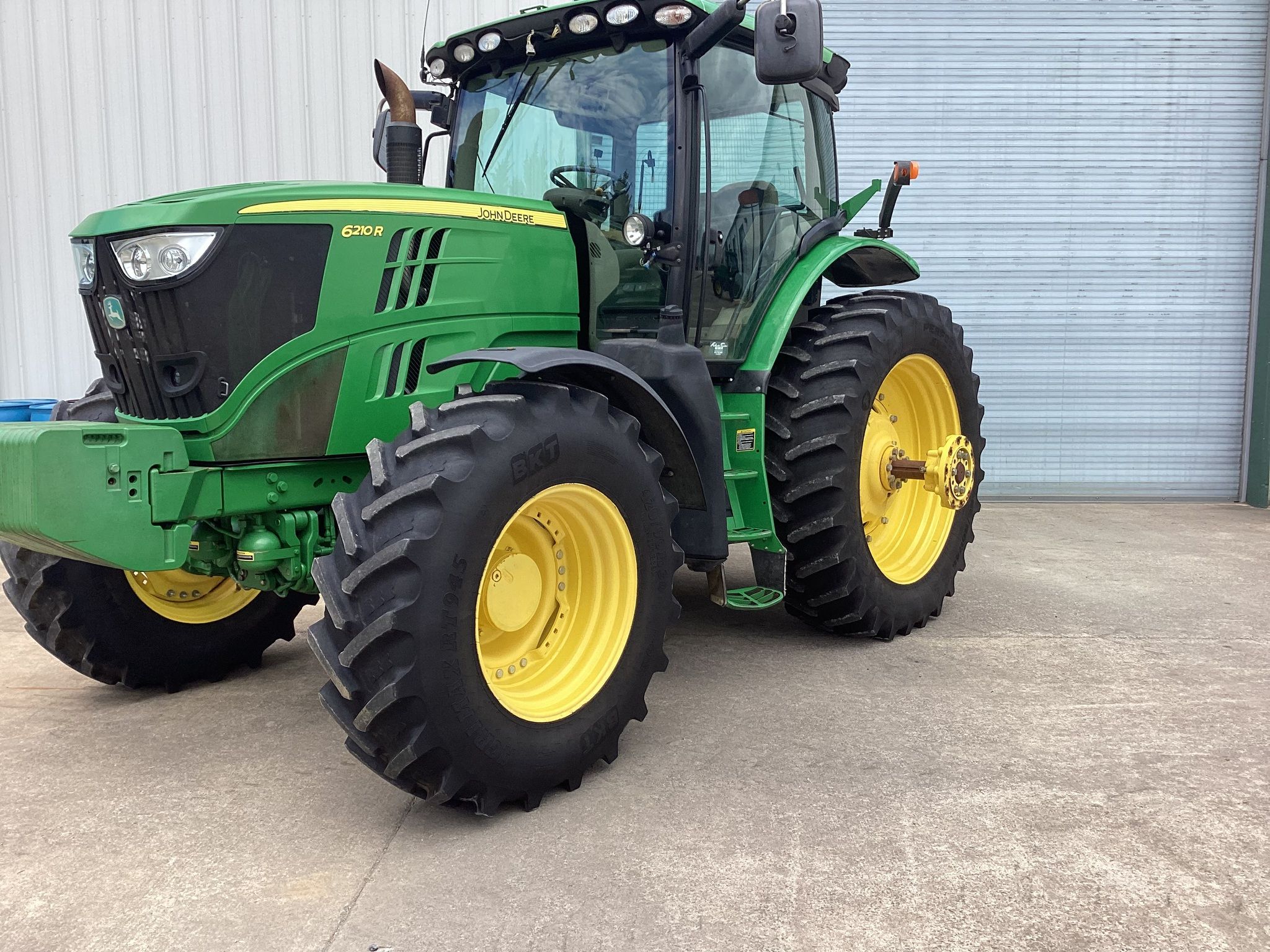 2012 John Deere 6210R Image