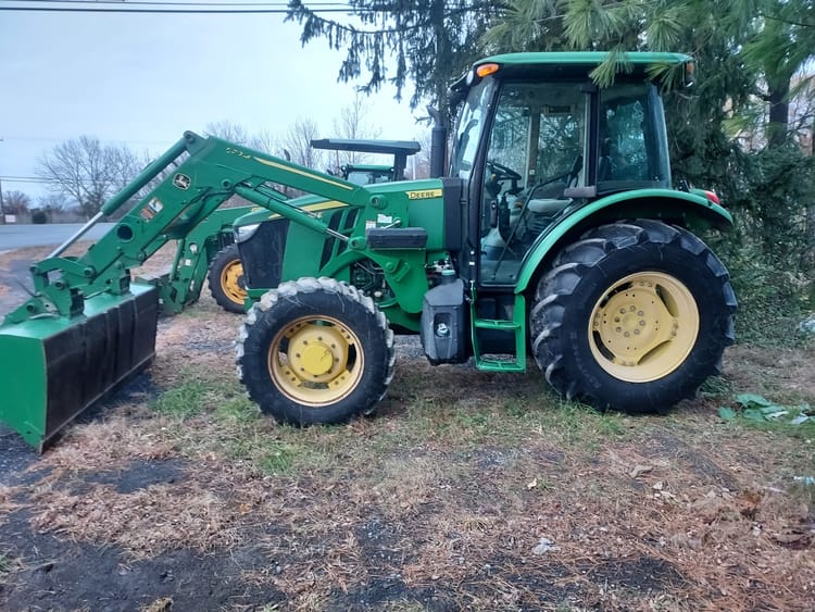 2018 John Deere 5085E Image
