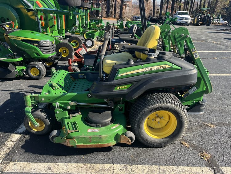 2014 John Deere Z950R Image