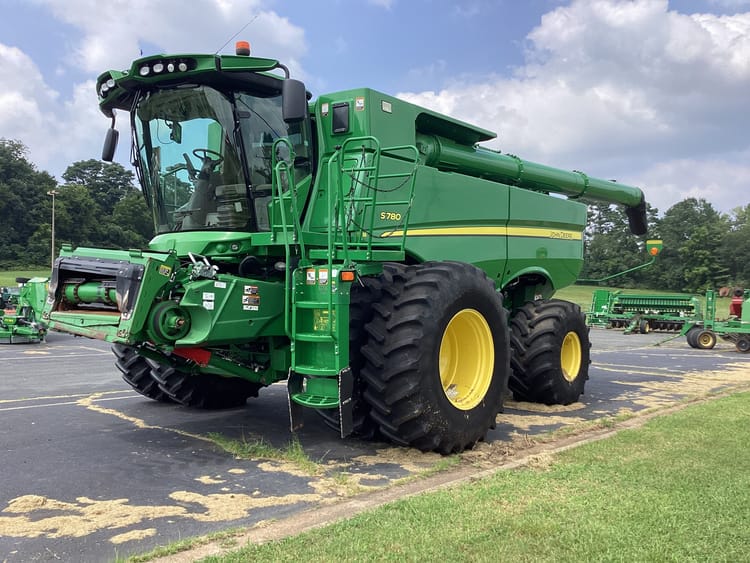 2019 John Deere S780 Image