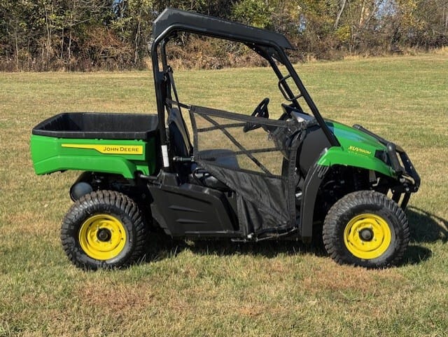 2024 John Deere XUV590M Image