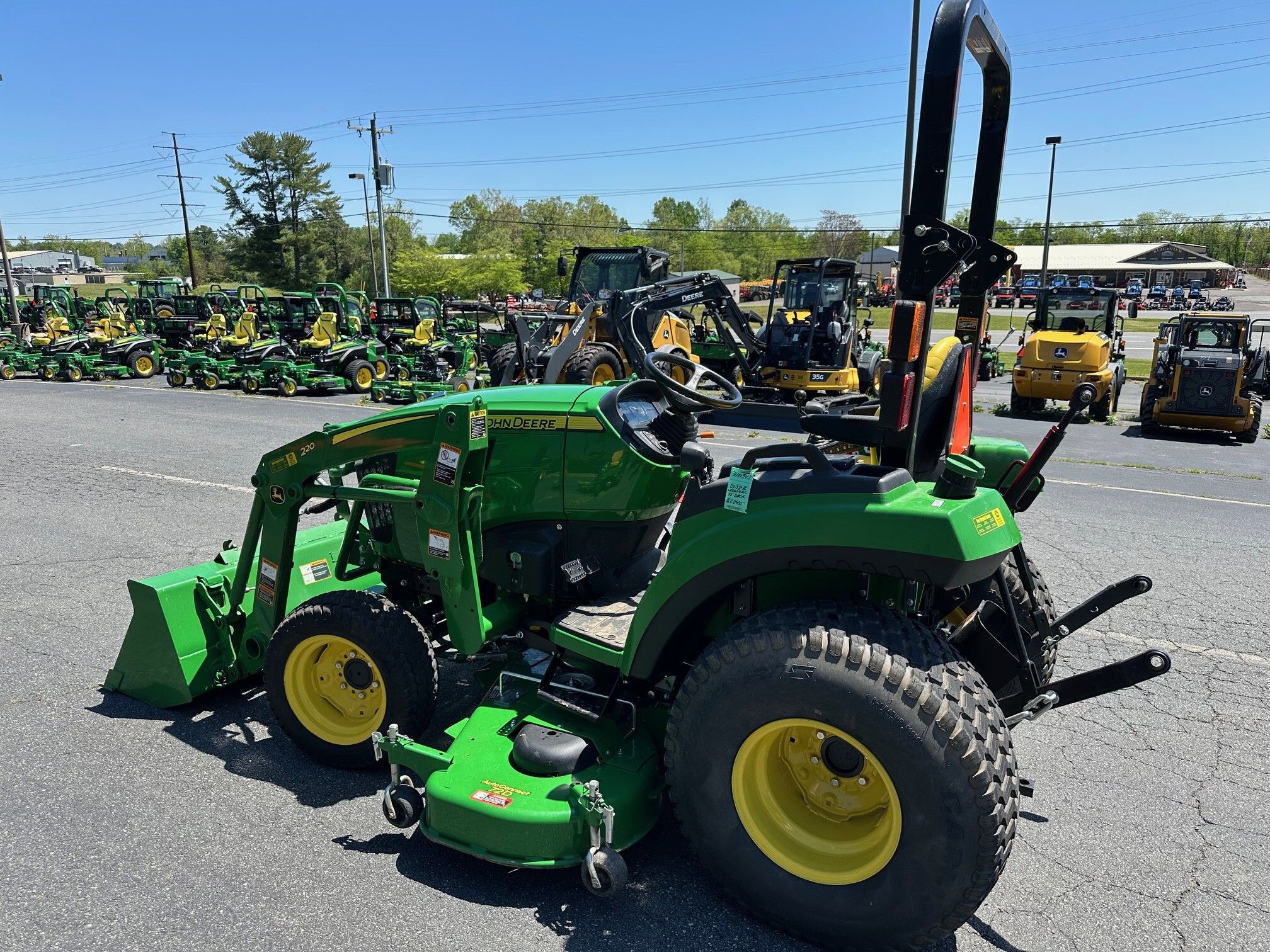 2017 John Deere 2038R Image