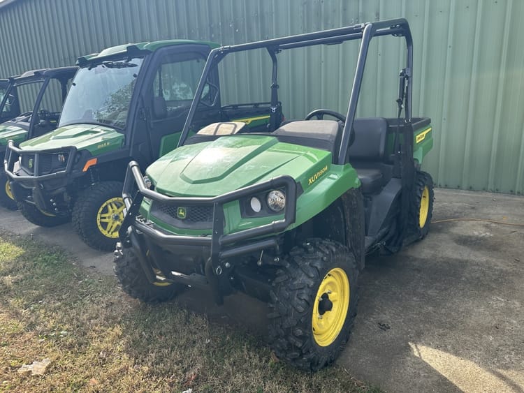2023 John Deere XUV590M Image