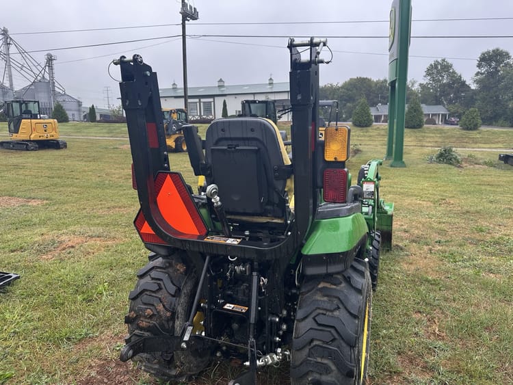2021 John Deere 2025R Image