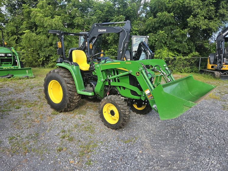 2023 John Deere 3038E Image