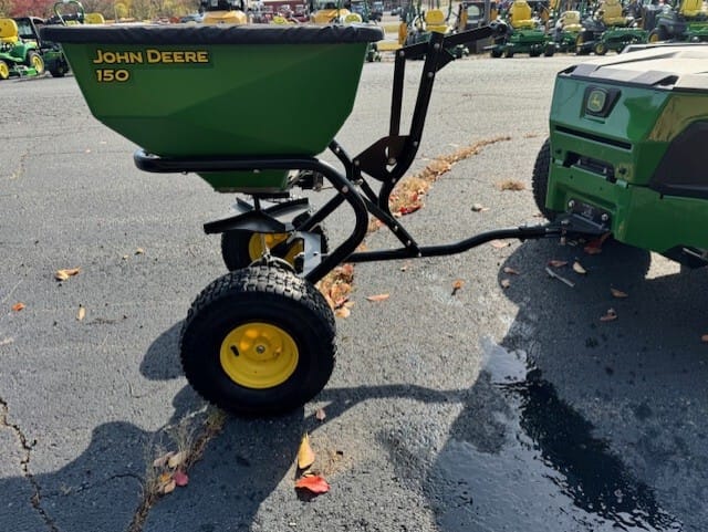 2024 John Deere PRO TOW SPREADER Image