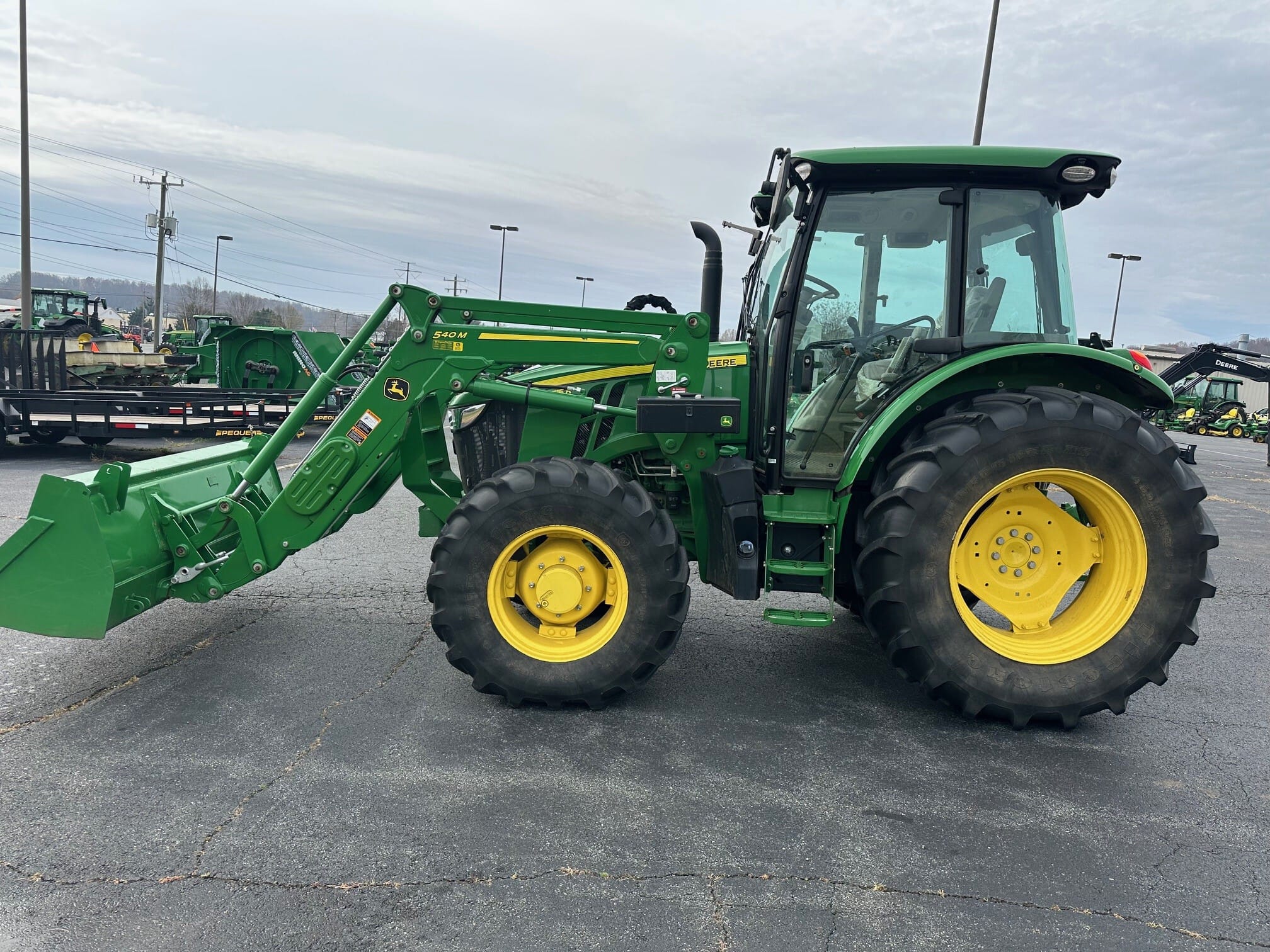 2020 John Deere 5115R Image