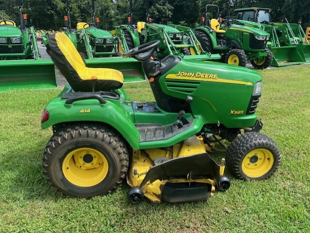 2002 John Deere X585 Image