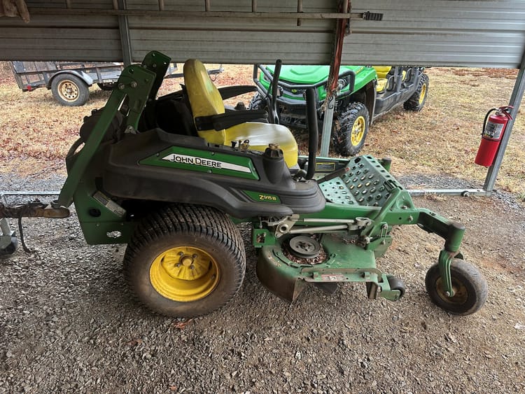 2015 John Deere Z915B Image
