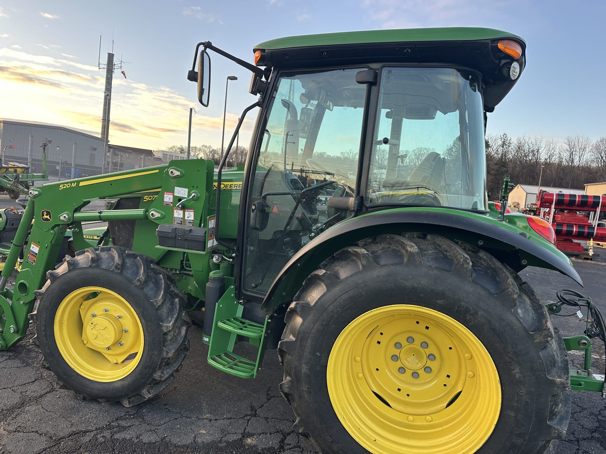 2023 John Deere 5075E Image