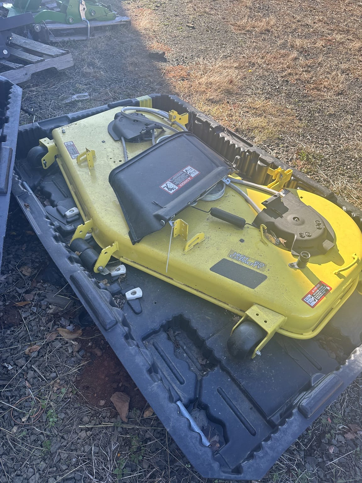 2020 John Deere 60HC Mower Deck Image